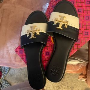 TORY BURCH SANDALS